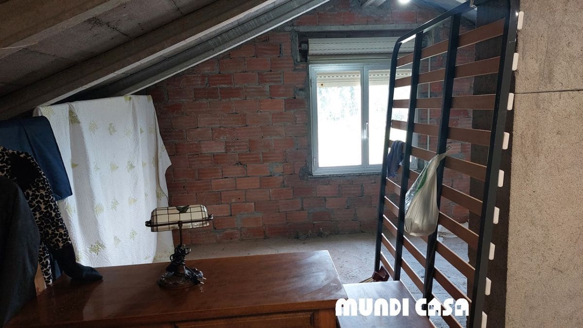 4 bedroom Flat for sale in Rianxo - € 120,000 (Ref: 10020300)