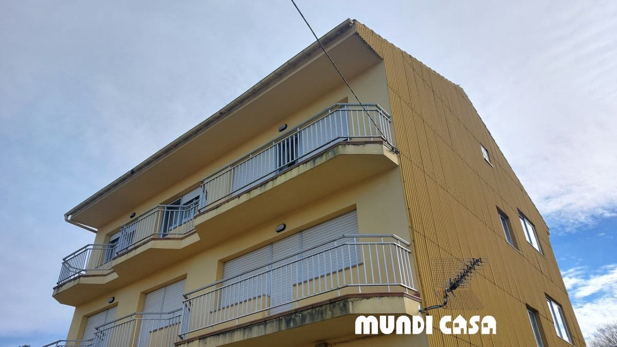 4 bedroom Flat for sale in Rianxo - € 120,000 (Ref: 10020300)
