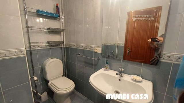 2 makuuhuone Huoneisto vuokrattavana paikassa Boiro - 550 € (Ref: 10020301)