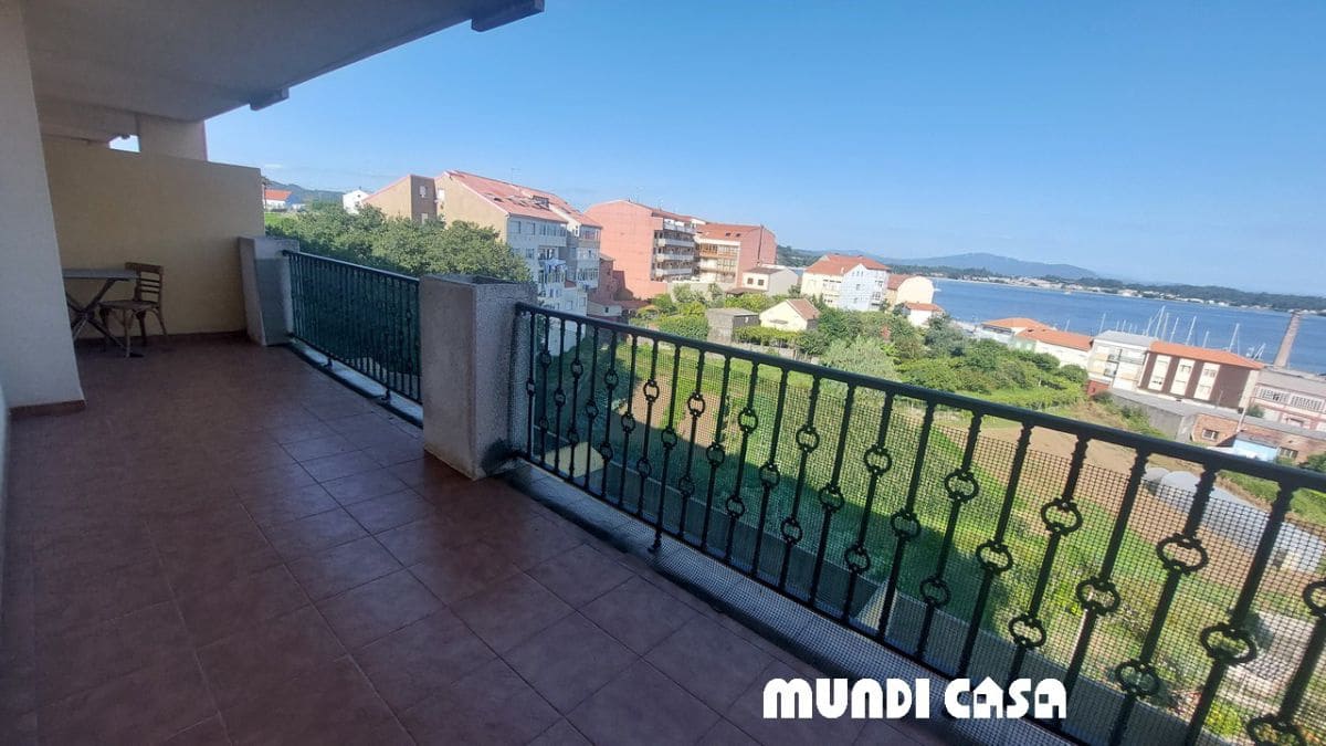 2 makuuhuone Huoneisto vuokrattavana paikassa Boiro - 550 € (Ref: 10020301)