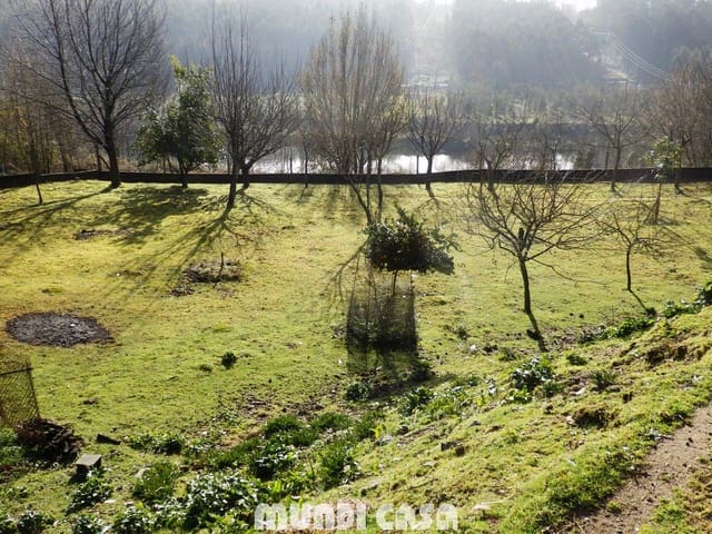 6 bedroom Flat for sale in Padrón with garage - € 600,000 (Ref: 6216698)