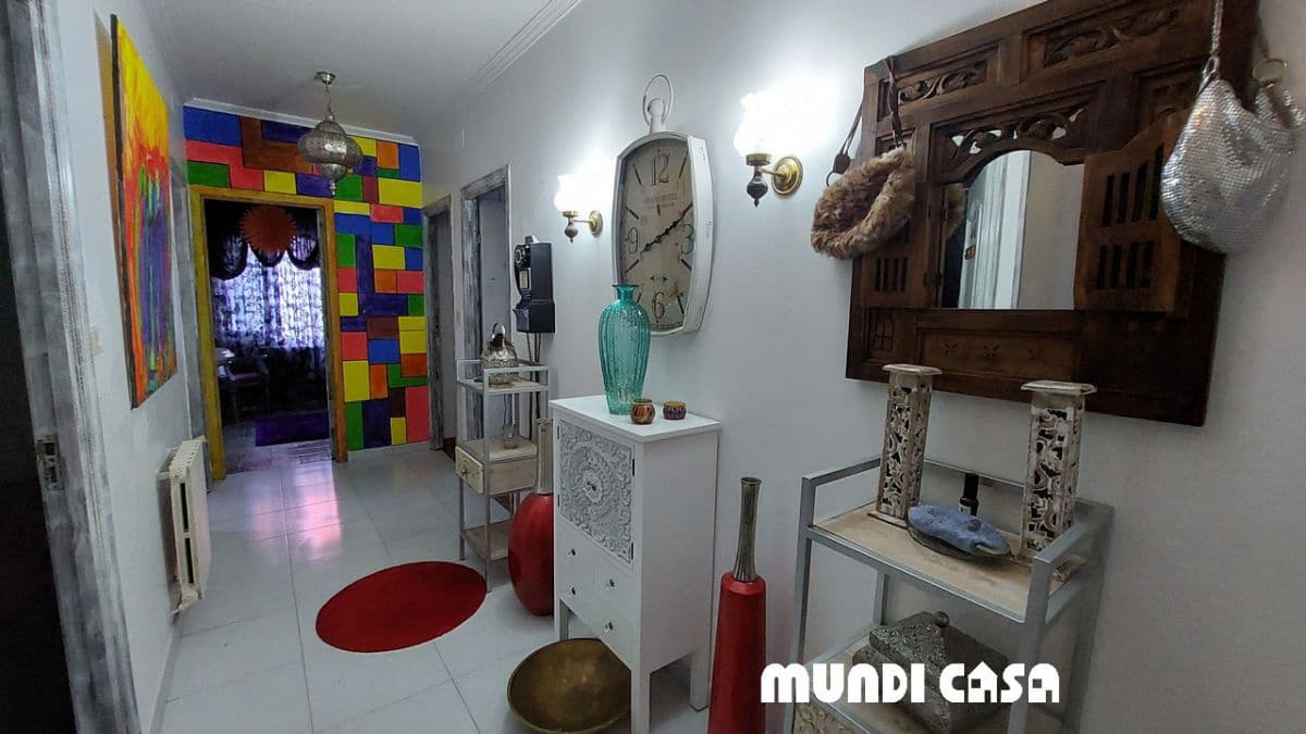 5 soveværelse Byhus til salg i A Pobra do Caraminal - € 560.000 (Ref: 6334110)