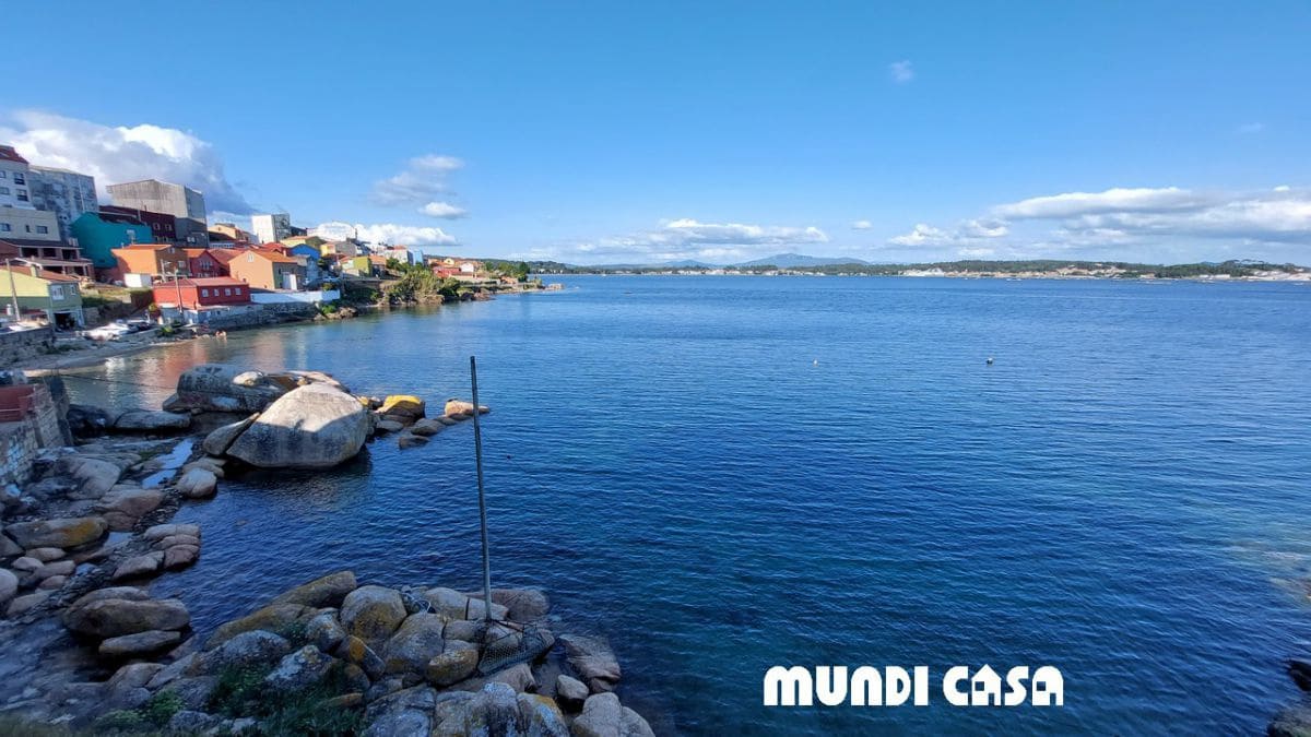 5 soveværelse Byhus til salg i A Pobra do Caraminal - € 560.000 (Ref: 6334110)