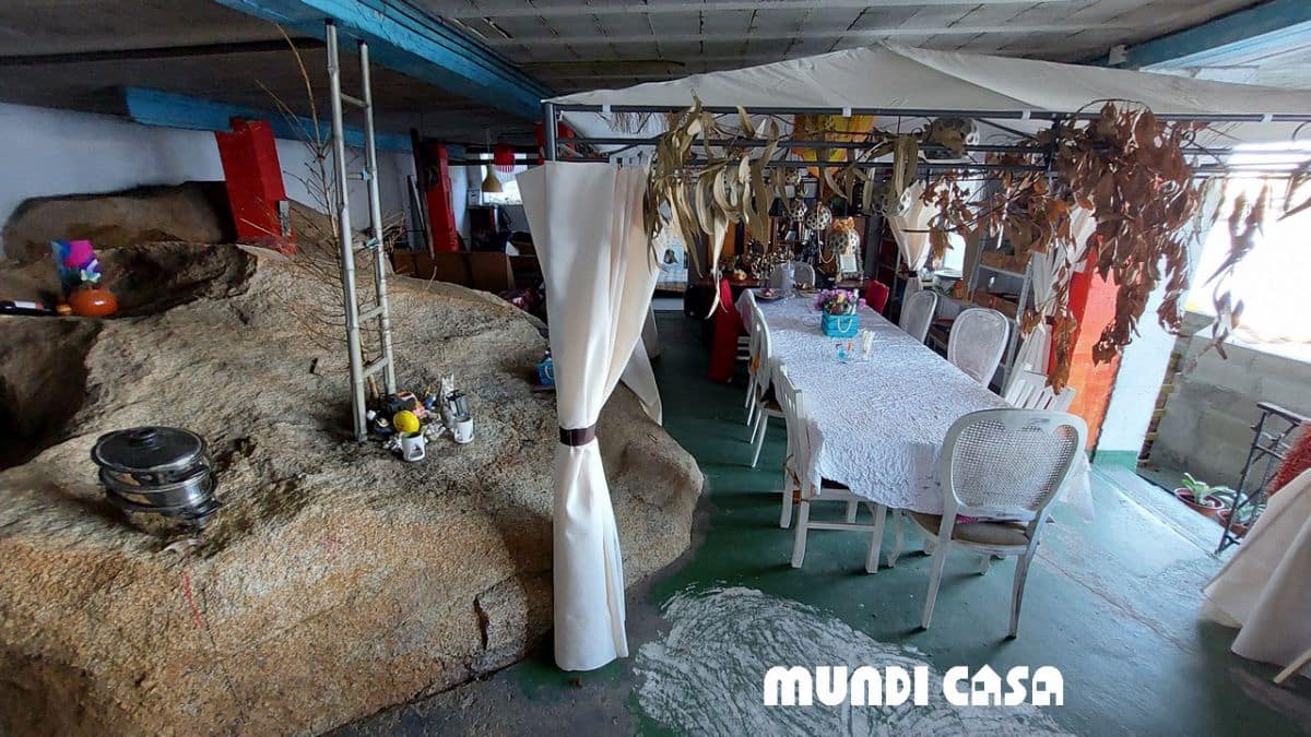 5 soveværelse Byhus til salg i A Pobra do Caraminal - € 560.000 (Ref: 6334110)