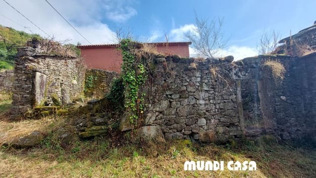 Maison de Ville à vendre à Lousame - 19 900 € (Ref: 7026119)