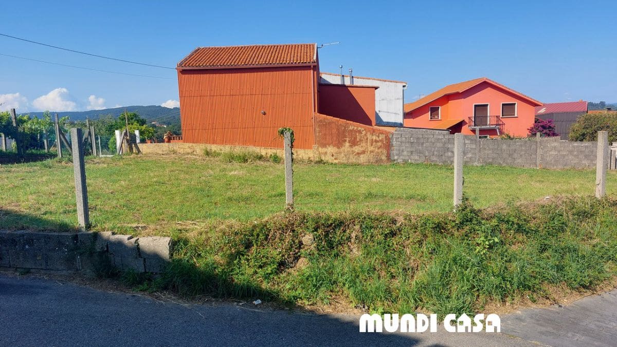 Grunde uden byggetilladelser til salg i Boiro - € 75.000 (Ref: 7658267)