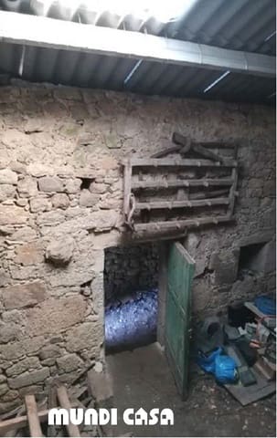 Townhouse for sale in Dodro - € 36,000 (Ref: 7662784)