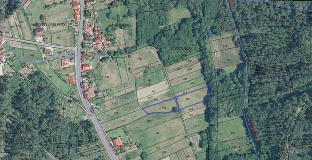 Ubebygd land til salgs i Lousame - € 70 000 (Ref: 7935773)