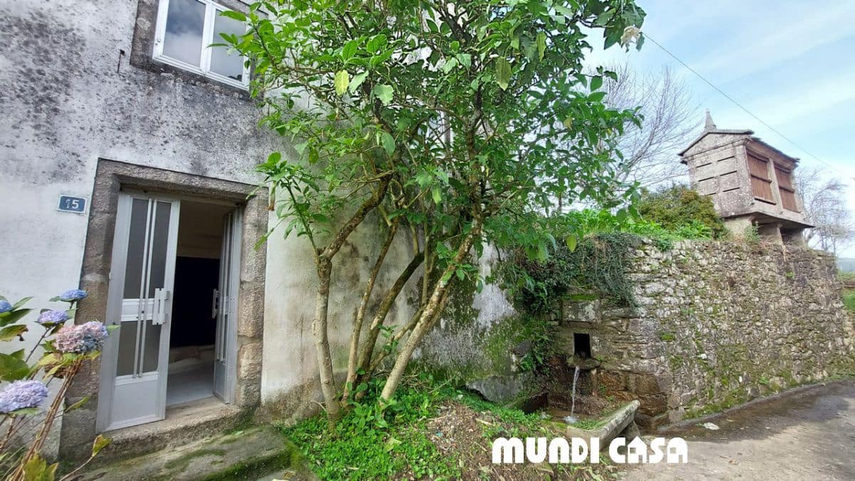 2 soveværelse Byhus til salg i Lousame - € 90.000 (Ref: 7935774)