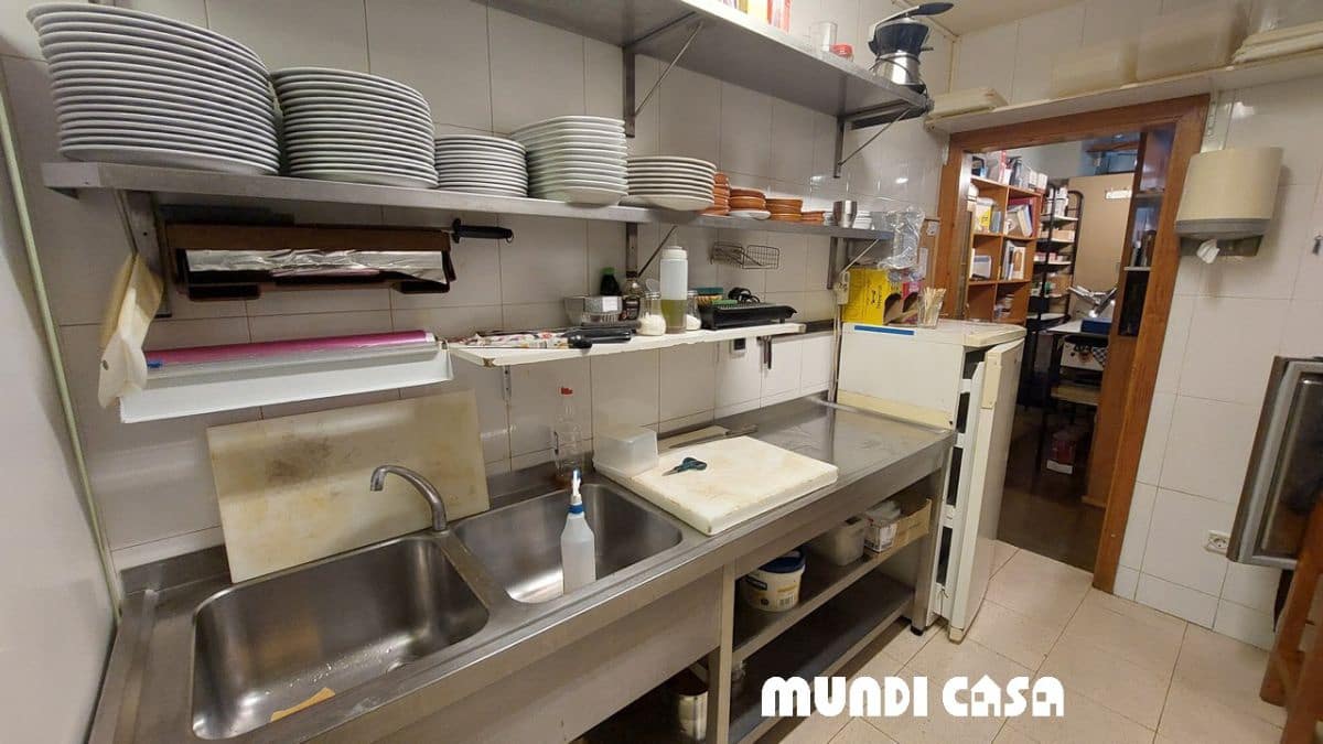 Erhverv til leje i Boiro - € 1.200 (Ref: 8002361)