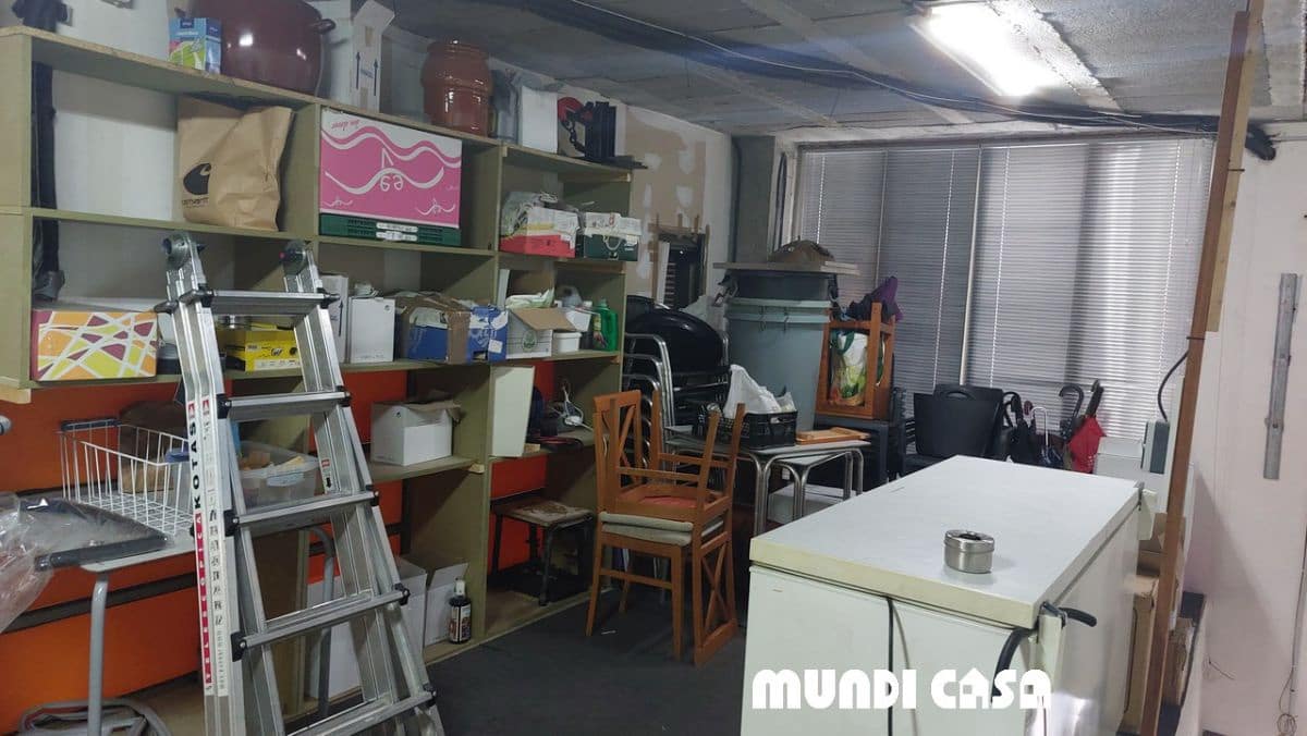 Erhverv til leje i Boiro - € 1.200 (Ref: 8002361)