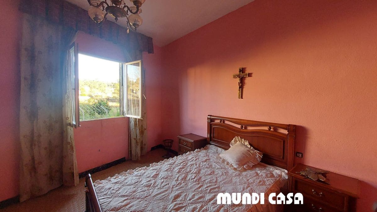 Hus til salgs i Boiro - € 80 000 (Ref: 8039129)