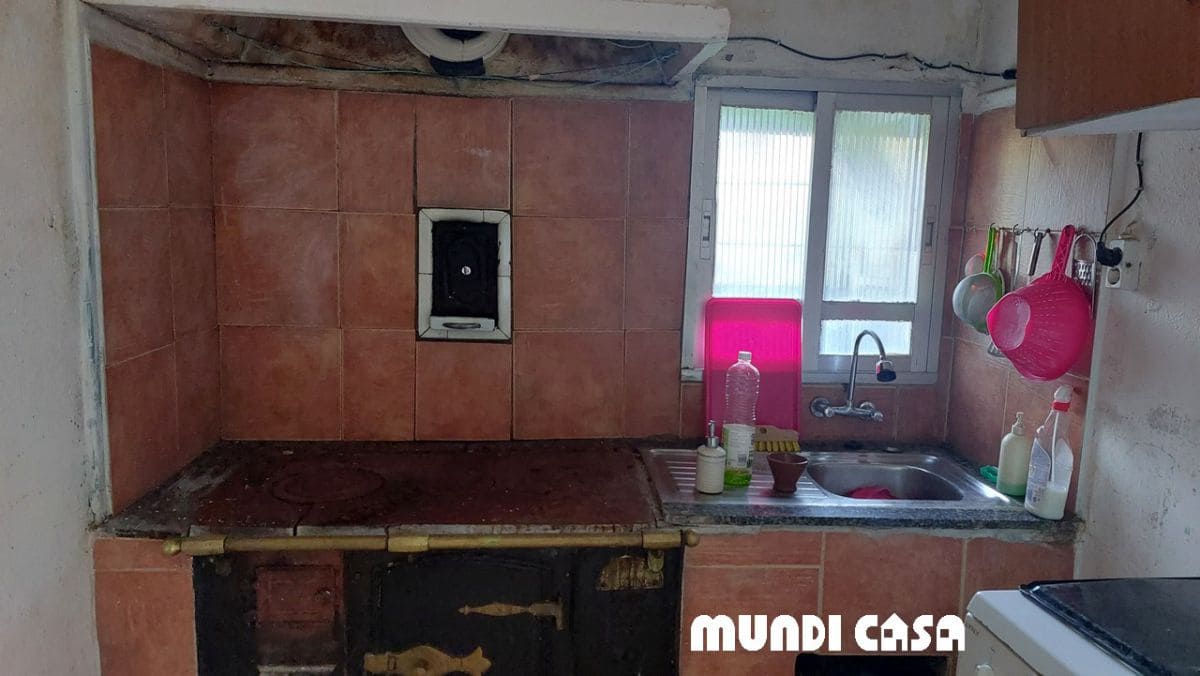 Hus til salgs i Boiro - € 80 000 (Ref: 8039129)