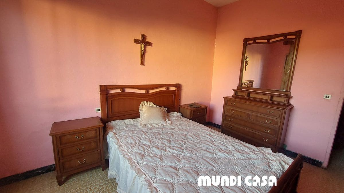 Hus til salgs i Boiro - € 80 000 (Ref: 8039129)