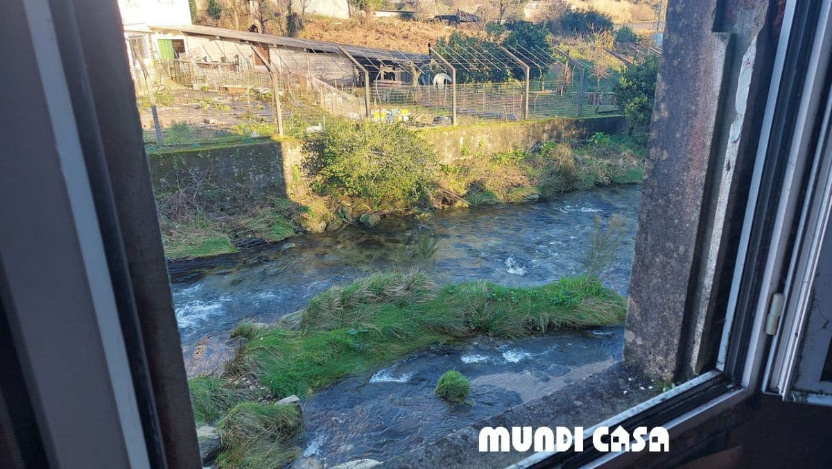 Hus til salgs i Boiro - € 80 000 (Ref: 8039129)