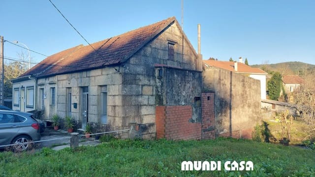 Byhus til salg i Boiro - € 80.000 (Ref: 8039129)