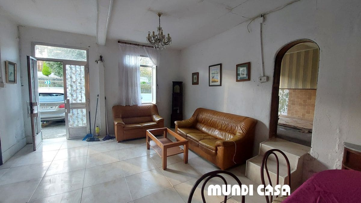 Hus til salgs i Boiro - € 80 000 (Ref: 8039129)