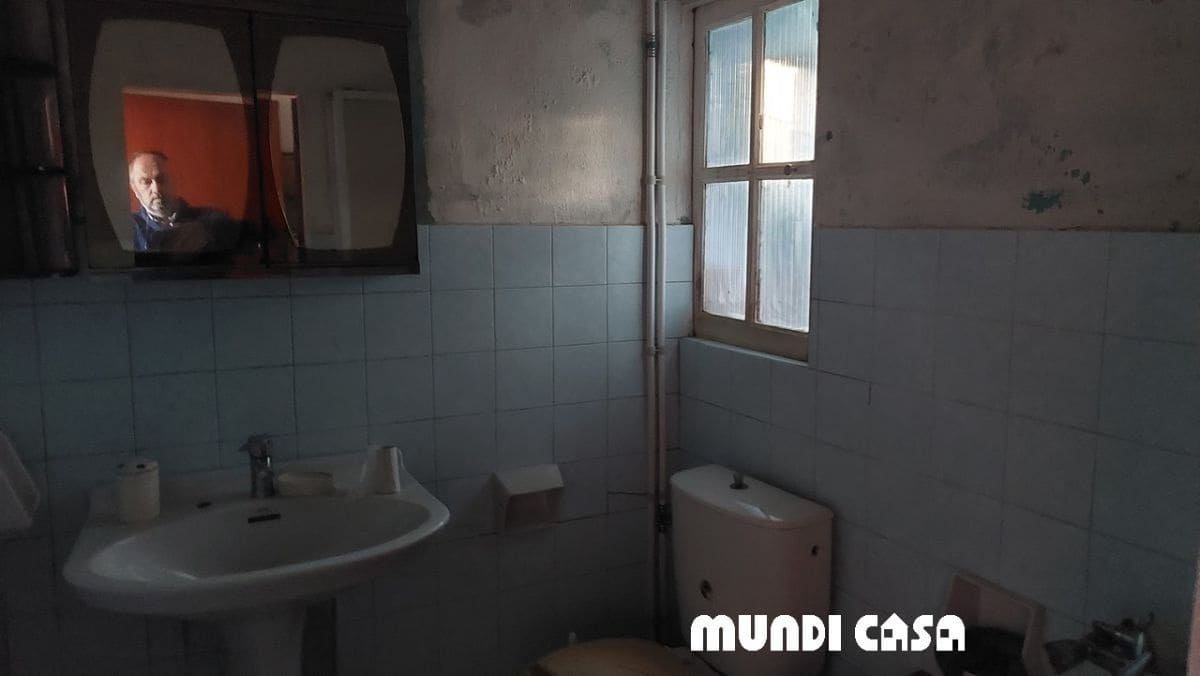 Hus til salgs i Boiro - € 80 000 (Ref: 8039129)