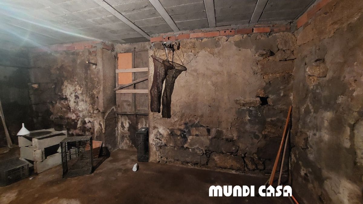 Hus til salgs i Boiro - € 80 000 (Ref: 8039129)