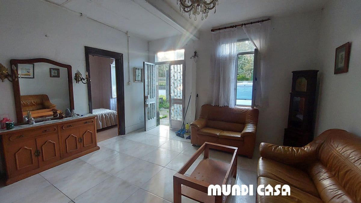 Hus til salgs i Boiro - € 80 000 (Ref: 8039129)