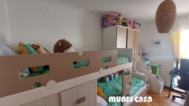 4 chambre Appartement à vendre à Ribeira - 149 000 € (Ref: 8305062)