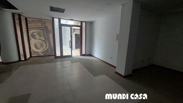 Erhverv til leje i Boiro - € 240 (Ref: 8622554)