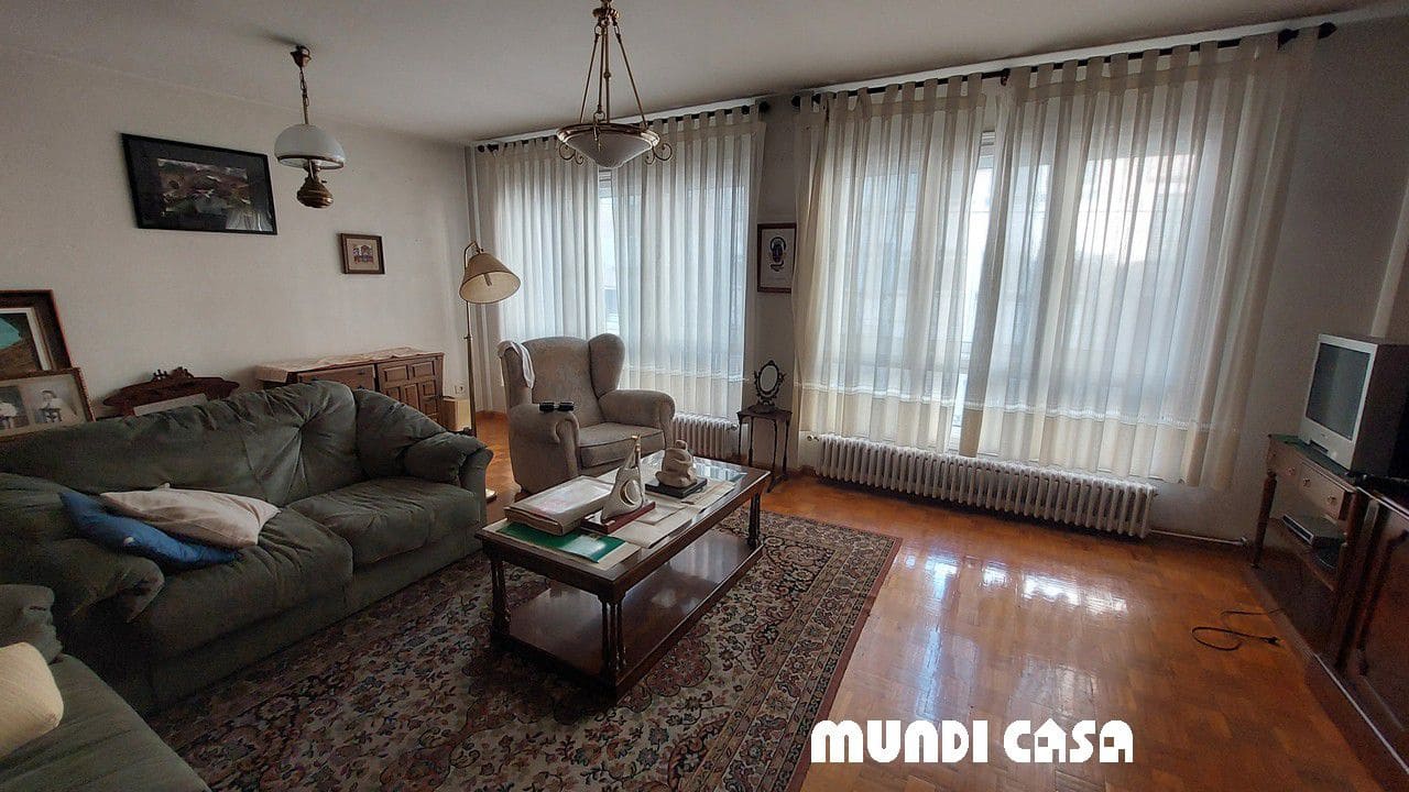 7 chambre Maison de Ville à vendre à Boiro avec garage - 490 000 € (Ref: 8670206)