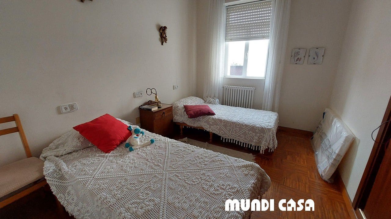 7 chambre Maison de Ville à vendre à Boiro avec garage - 490 000 € (Ref: 8670206)