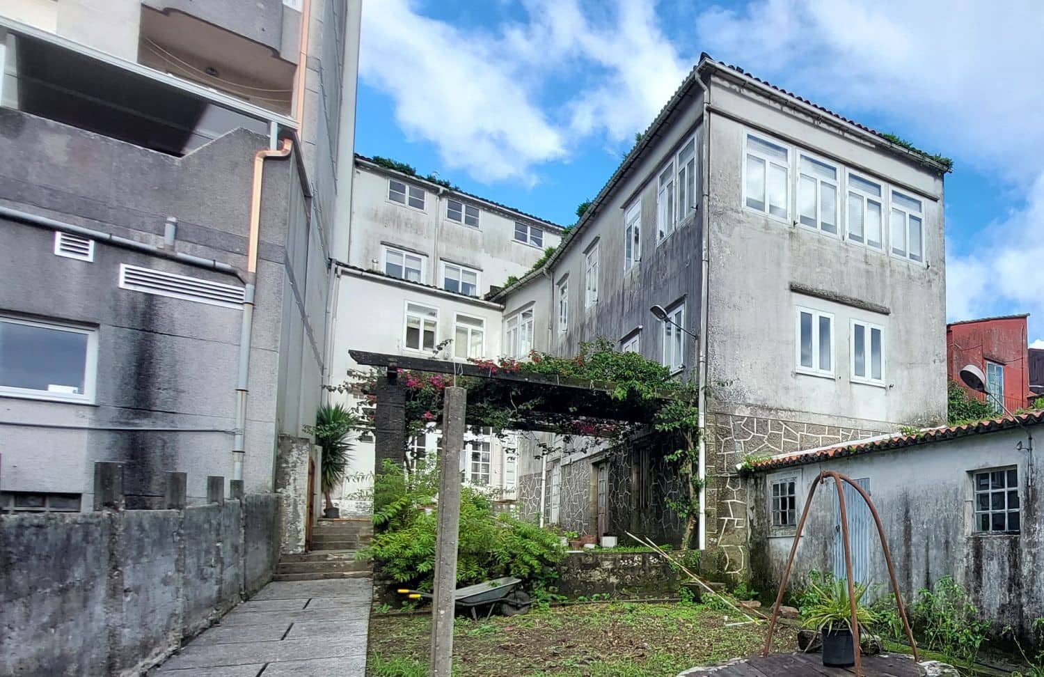 Casa de 7 habitaciones en Boiro en venta con garaje - 350.000 € (Ref: 8670206)