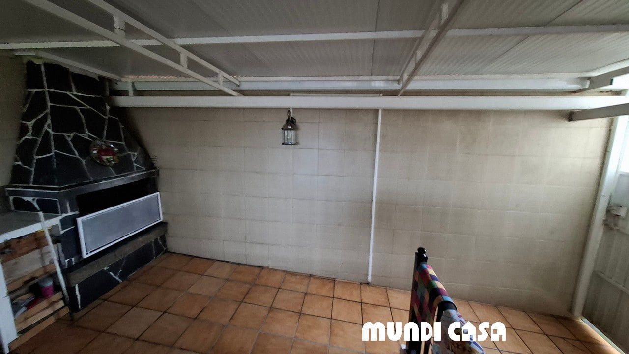 4 soveværelse Byhus til salg i Boiro med garage - € 245.000 (Ref: 8812132)