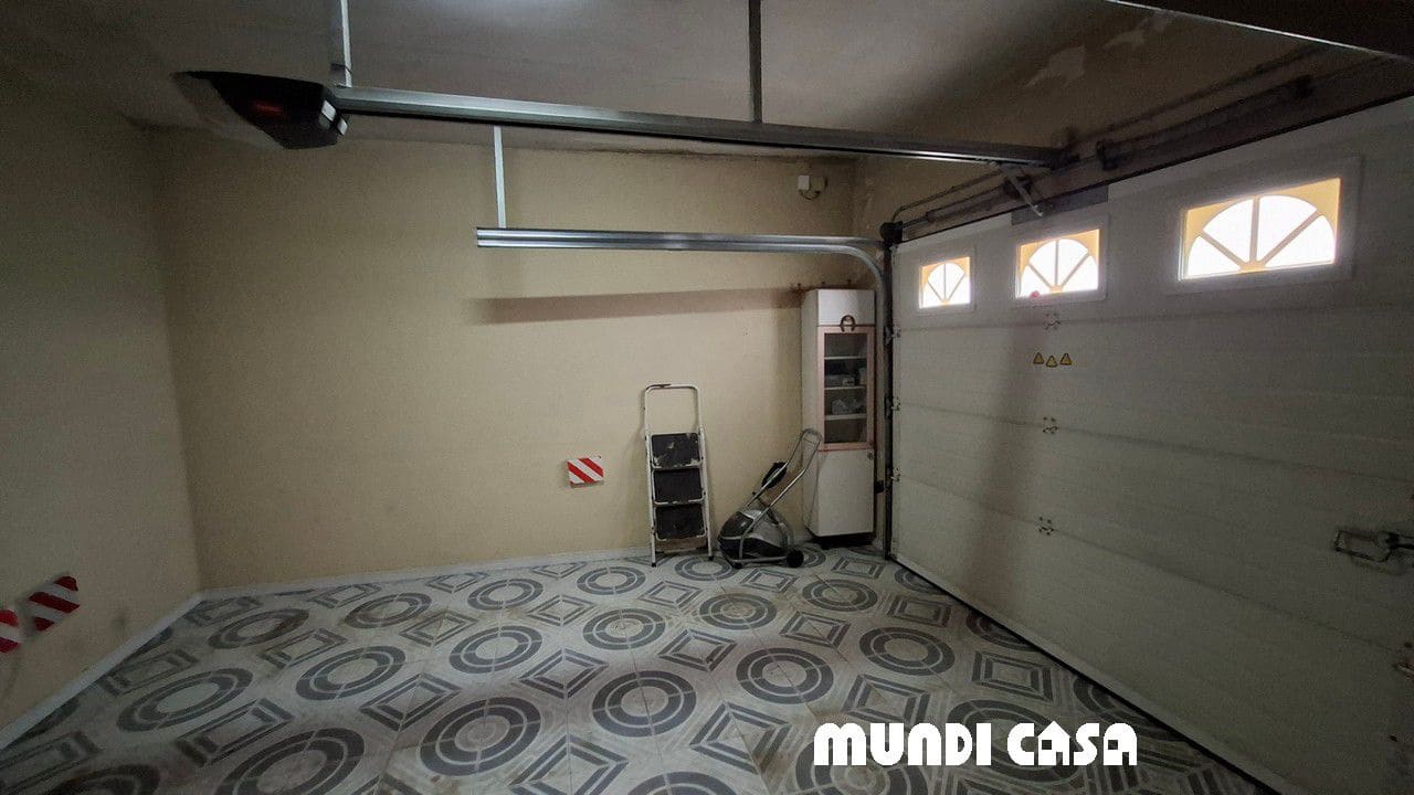 4 soveværelse Byhus til salg i Boiro med garage - € 245.000 (Ref: 8812132)