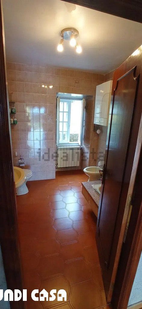 4 soveværelse Byhus til salg i Boiro med garage - € 245.000 (Ref: 8812132)