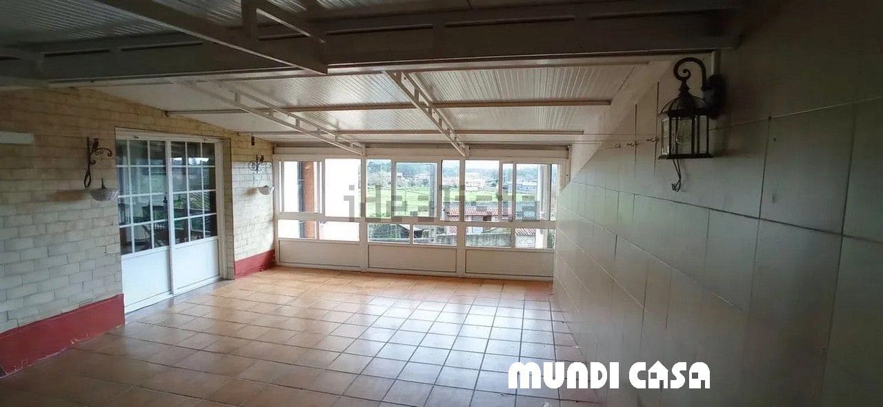 4 soveværelse Byhus til salg i Boiro med garage - € 245.000 (Ref: 8812132)