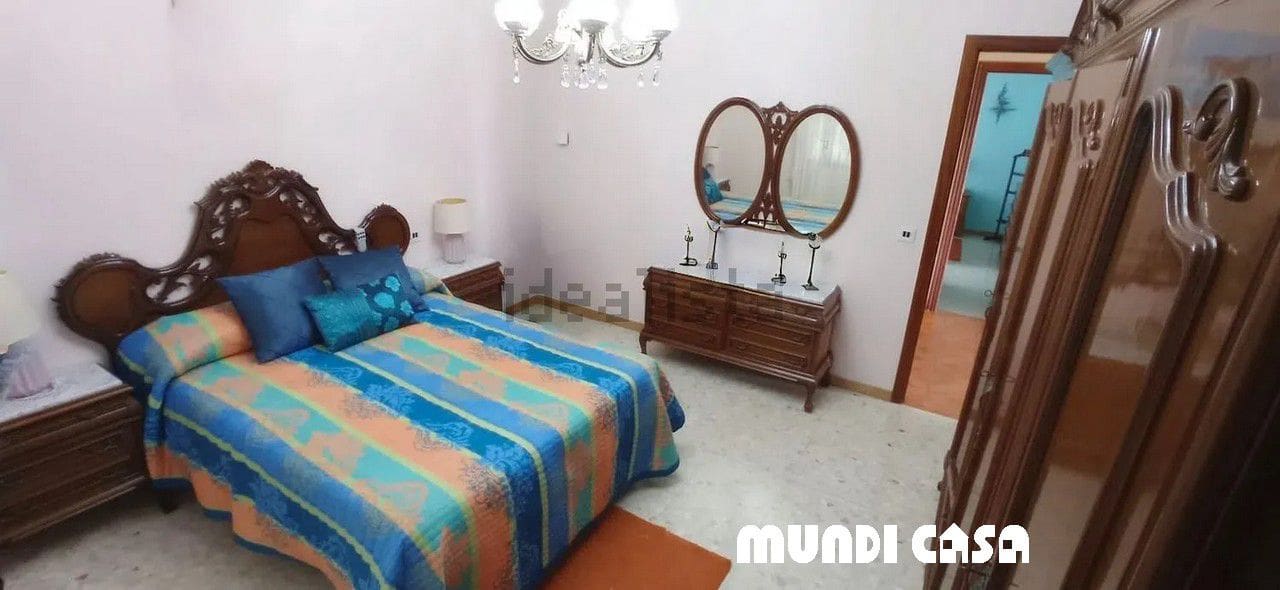 4 soveværelse Byhus til salg i Boiro med garage - € 245.000 (Ref: 8812132)