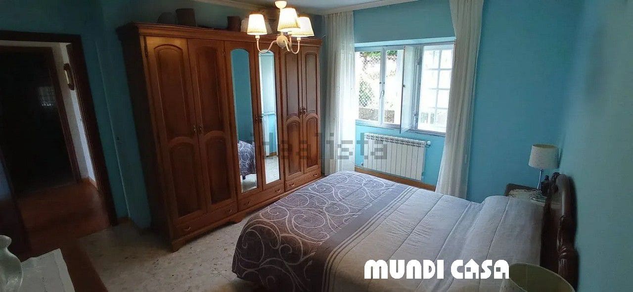 4 soveværelse Byhus til salg i Boiro med garage - € 245.000 (Ref: 8812132)