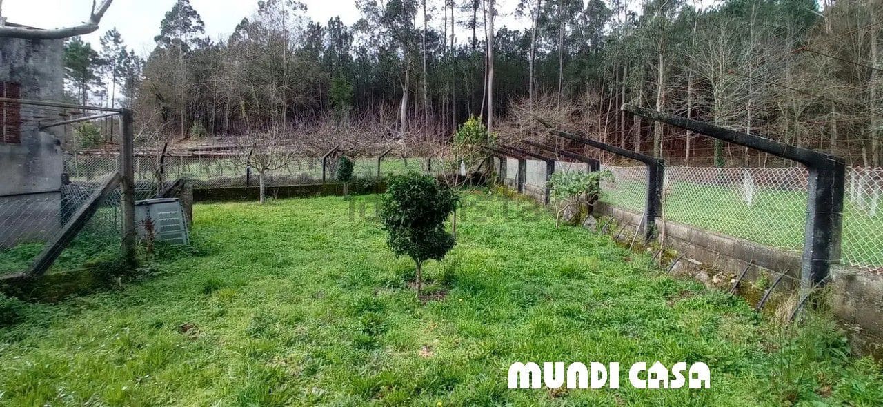 4 soveværelse Byhus til salg i Boiro med garage - € 245.000 (Ref: 8812132)