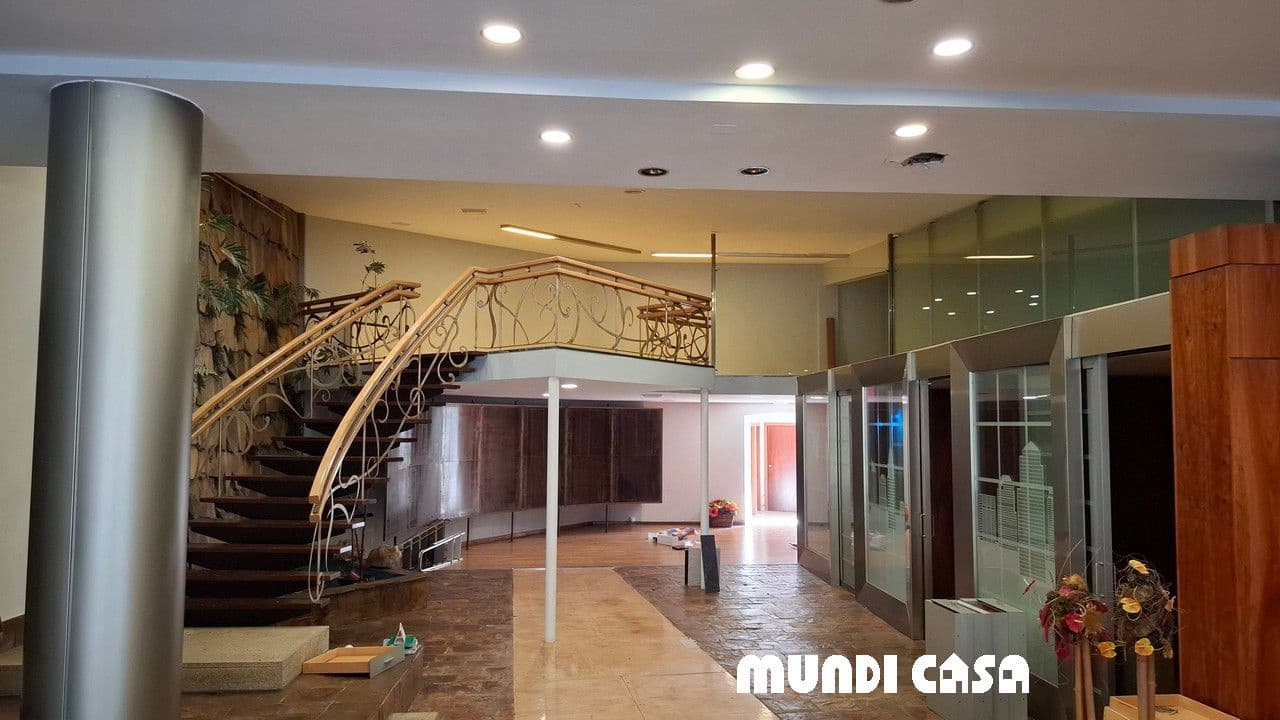 1 bedroom Commercial for rent in Boiro - € 800 (Ref: 8920068)