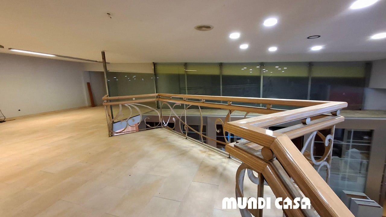 1 bedroom Commercial for rent in Boiro - € 800 (Ref: 8920068)