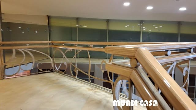 1 bedroom Commercial for sale in Boiro - € 220,000 (Ref: 8920069)