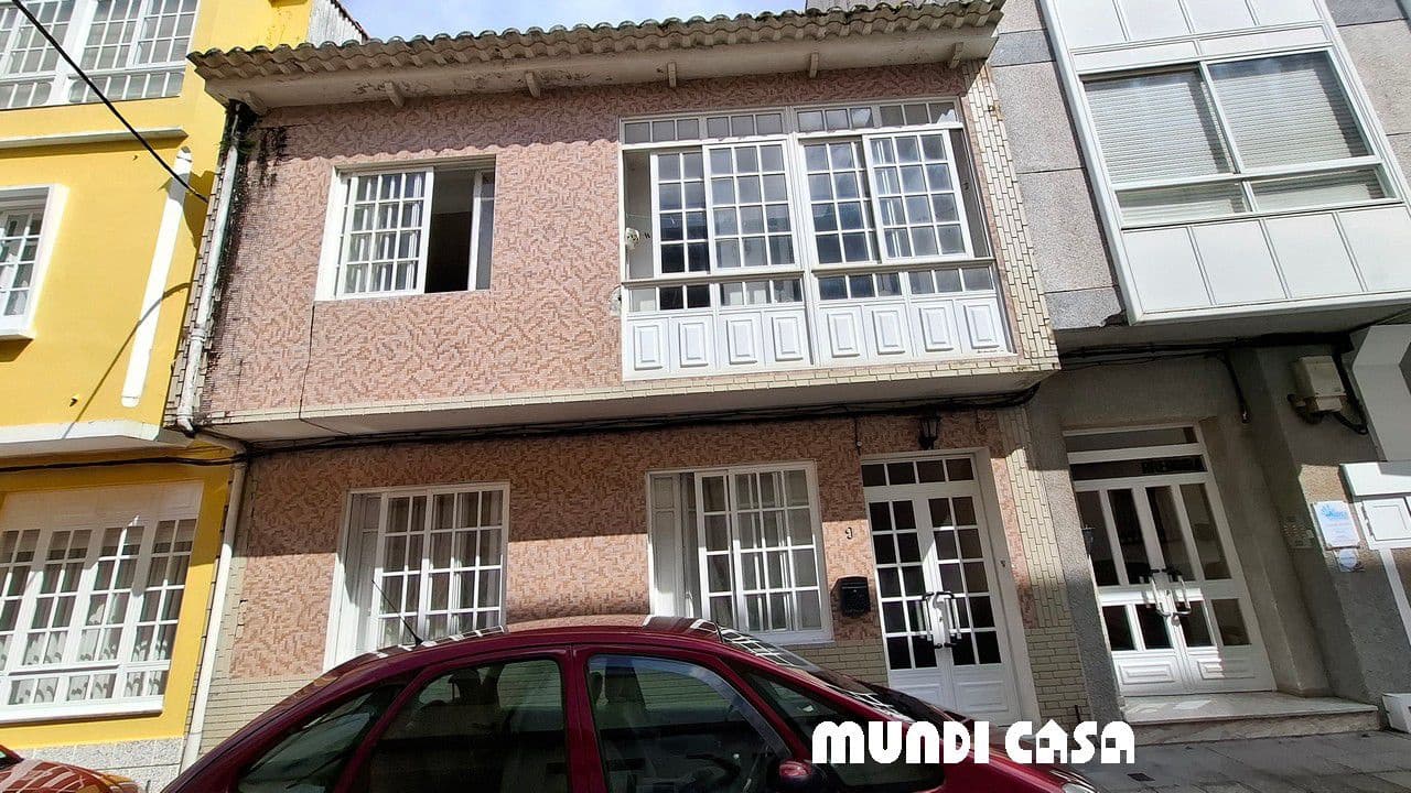 4 chambre Maison de Ville à vendre à A Pobra do Caraminal - 199 000 € (Ref: 9001544)