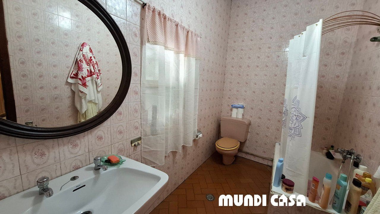 4 chambre Maison de Ville à vendre à A Pobra do Caraminal - 199 000 € (Ref: 9001544)