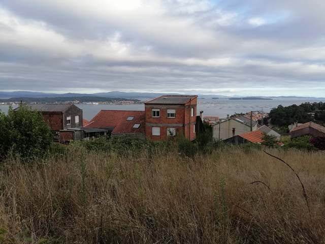 Ubebygd land til salgs i Boiro - € 60 000 (Ref: 9018681)