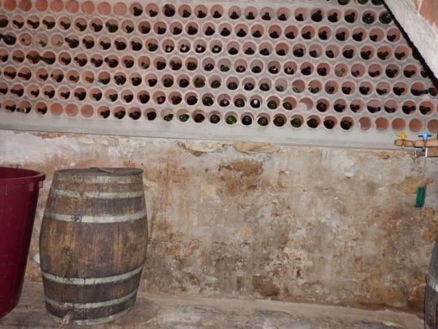 6 bedroom Townhouse for sale in Lousame - € 230,000 (Ref: 9114497)