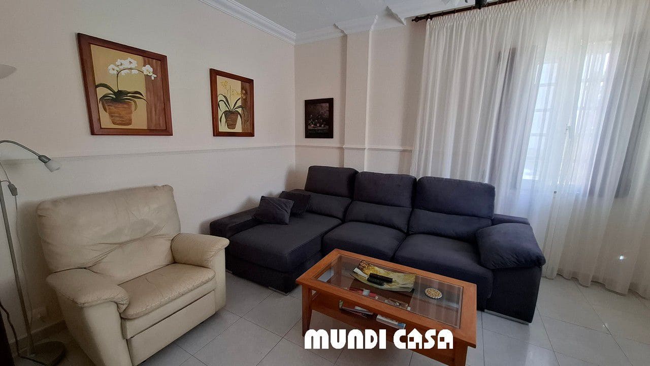 6 soveværelse Byhus til salg i Lousame - € 230.000 (Ref: 9114497)