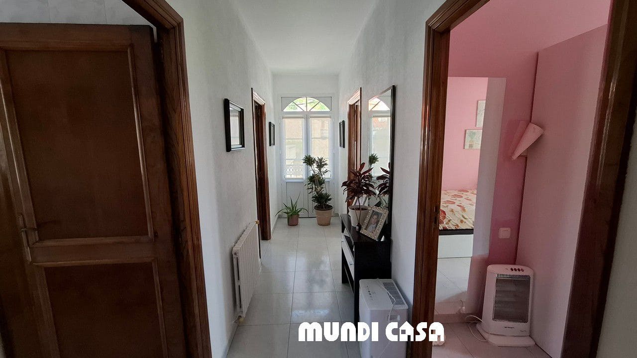 6 soveværelse Byhus til salg i Lousame - € 230.000 (Ref: 9114497)