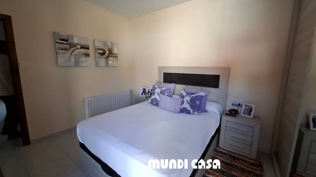 6 soveværelse Byhus til salg i Lousame - € 230.000 (Ref: 9114497)