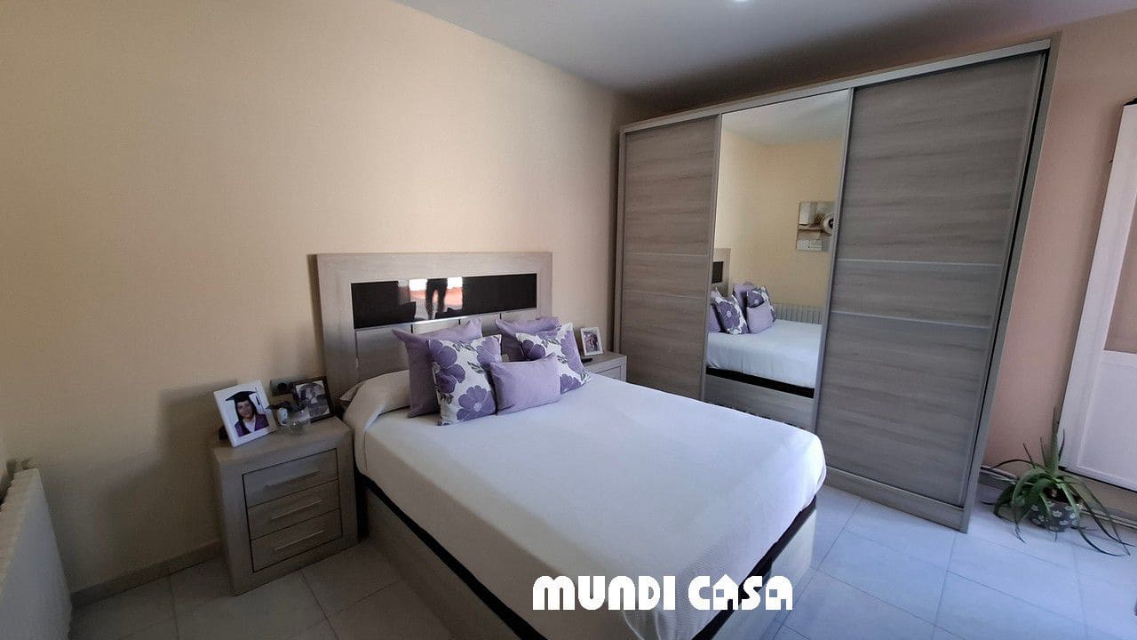 6 soveværelse Byhus til salg i Lousame - € 230.000 (Ref: 9114497)