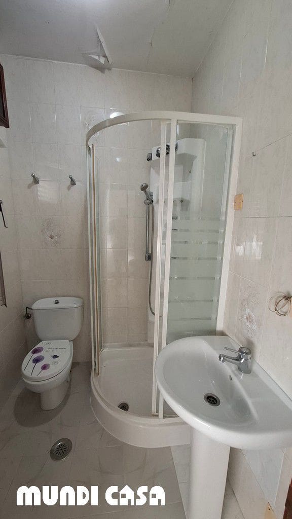 6 soveværelse Byhus til salg i Boiro med garage - € 285.000 (Ref: 9149676)