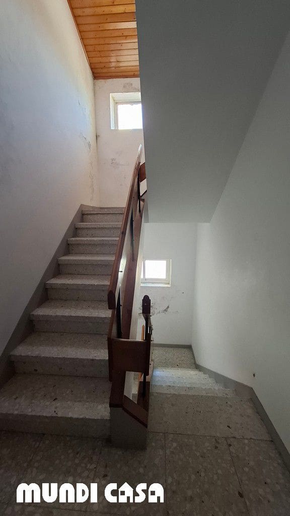 6 soveværelse Byhus til salg i Boiro med garage - € 285.000 (Ref: 9149676)