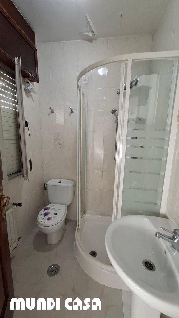 6 soveværelse Byhus til salg i Boiro med garage - € 285.000 (Ref: 9149676)